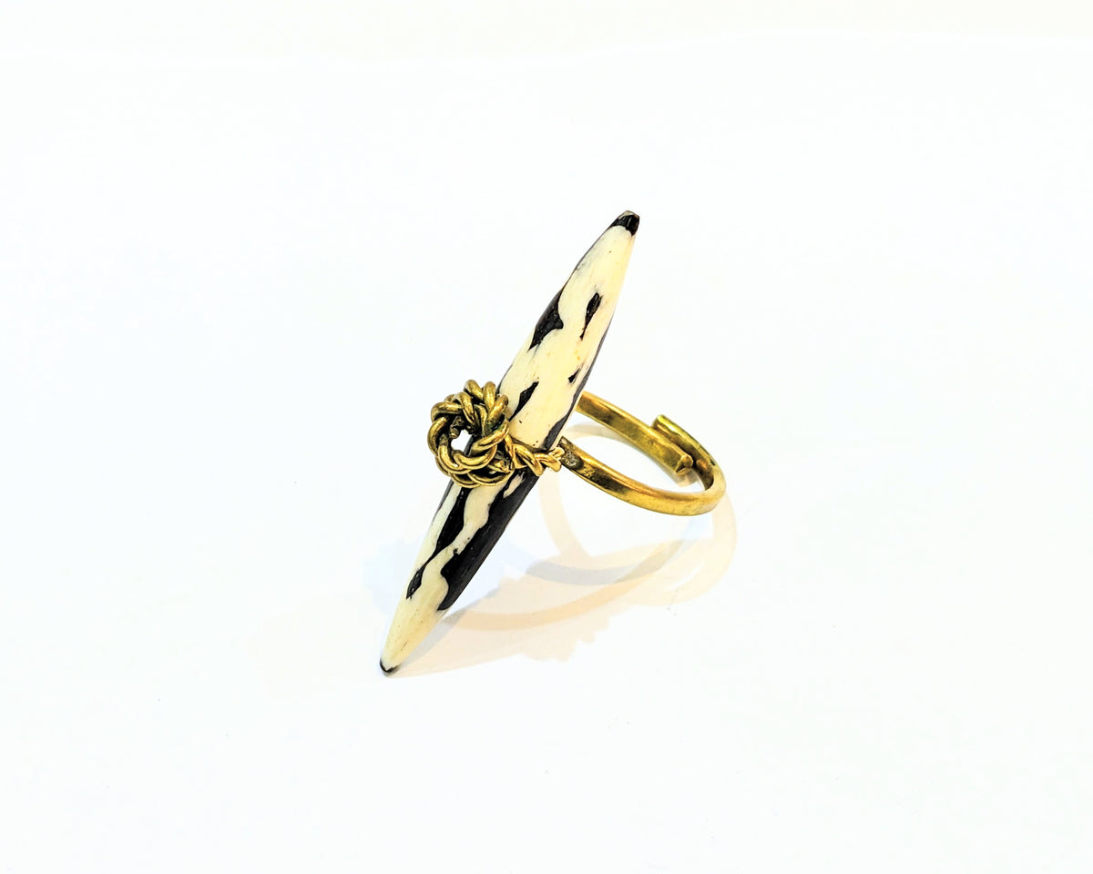 Brass Ring (Horn) - 021