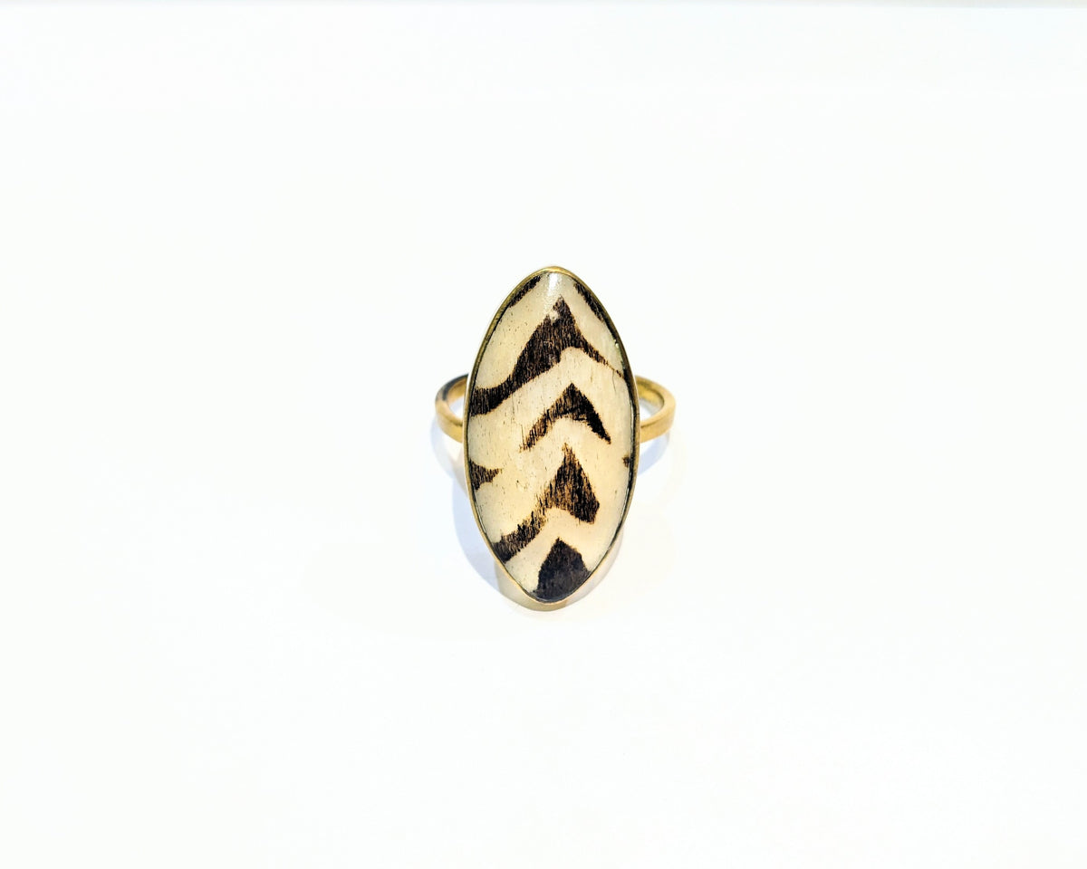 Brass Ring (Horn) - 019