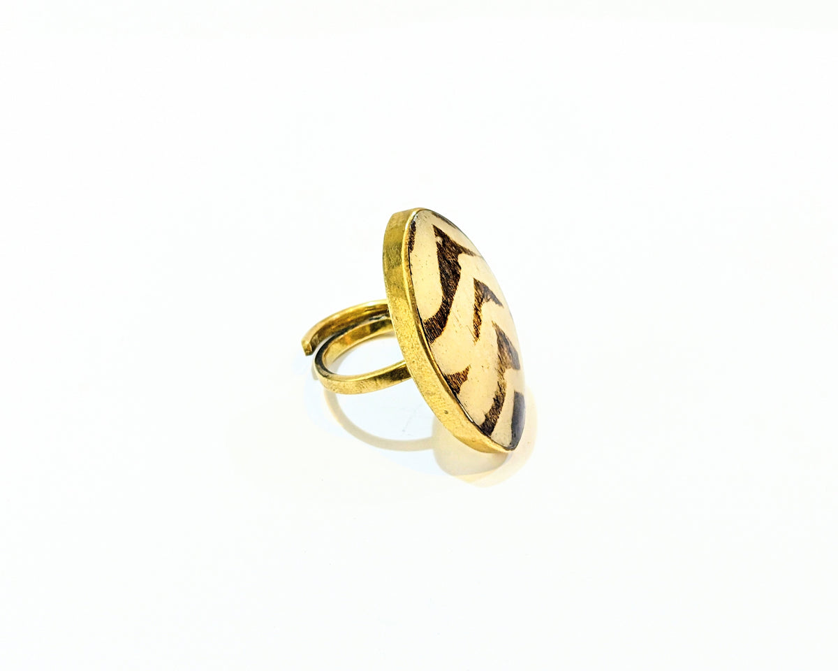 Brass Ring (Horn) - 019